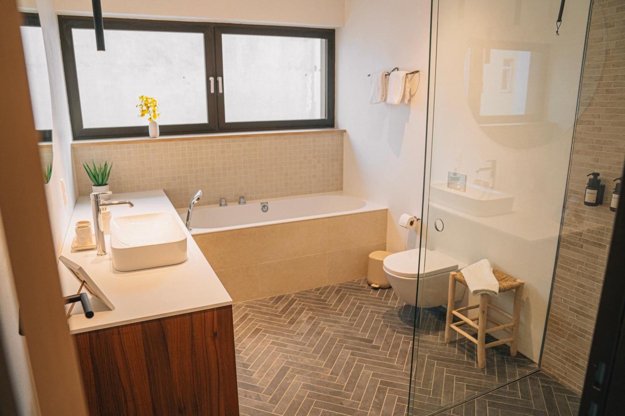 Rr - Penthouse - Luxe 105 Qm - Central - Wifi Magdeburg Exterior photo